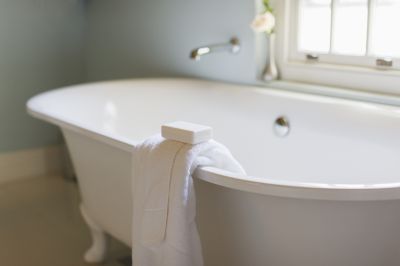 Top Bathtub Installation Companies in Clifton, VA
